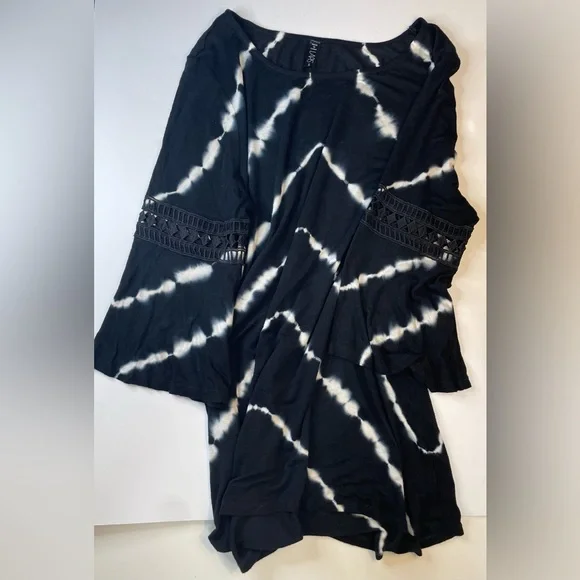Boho black and white tie dye detailed dress - Picture 2 of 3